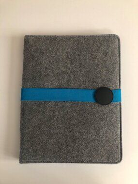 Gray Felt Tablet Cover Blue Elastic Strap Closure 7.75x10in Closed NEW